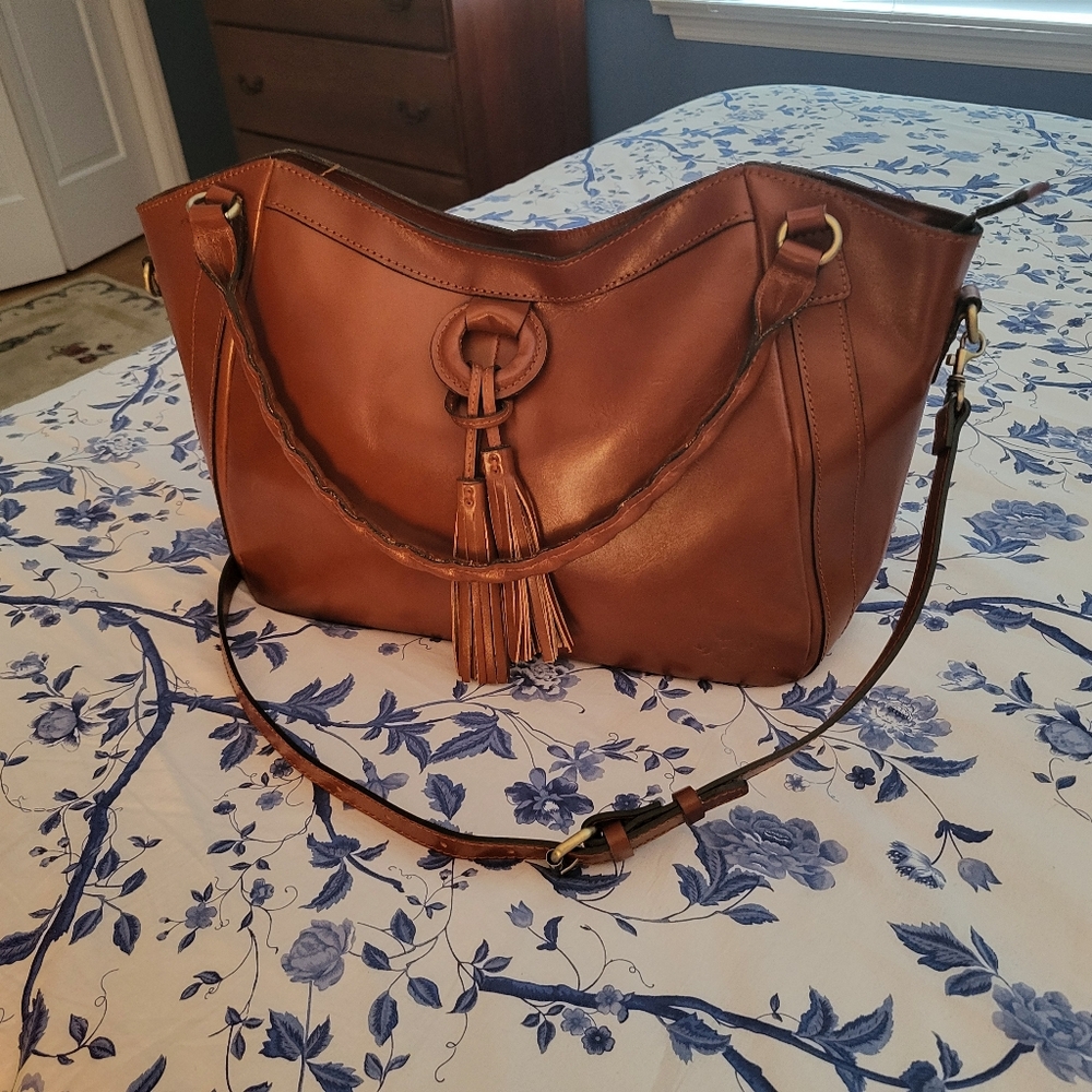 Patricia Nash tan handbag